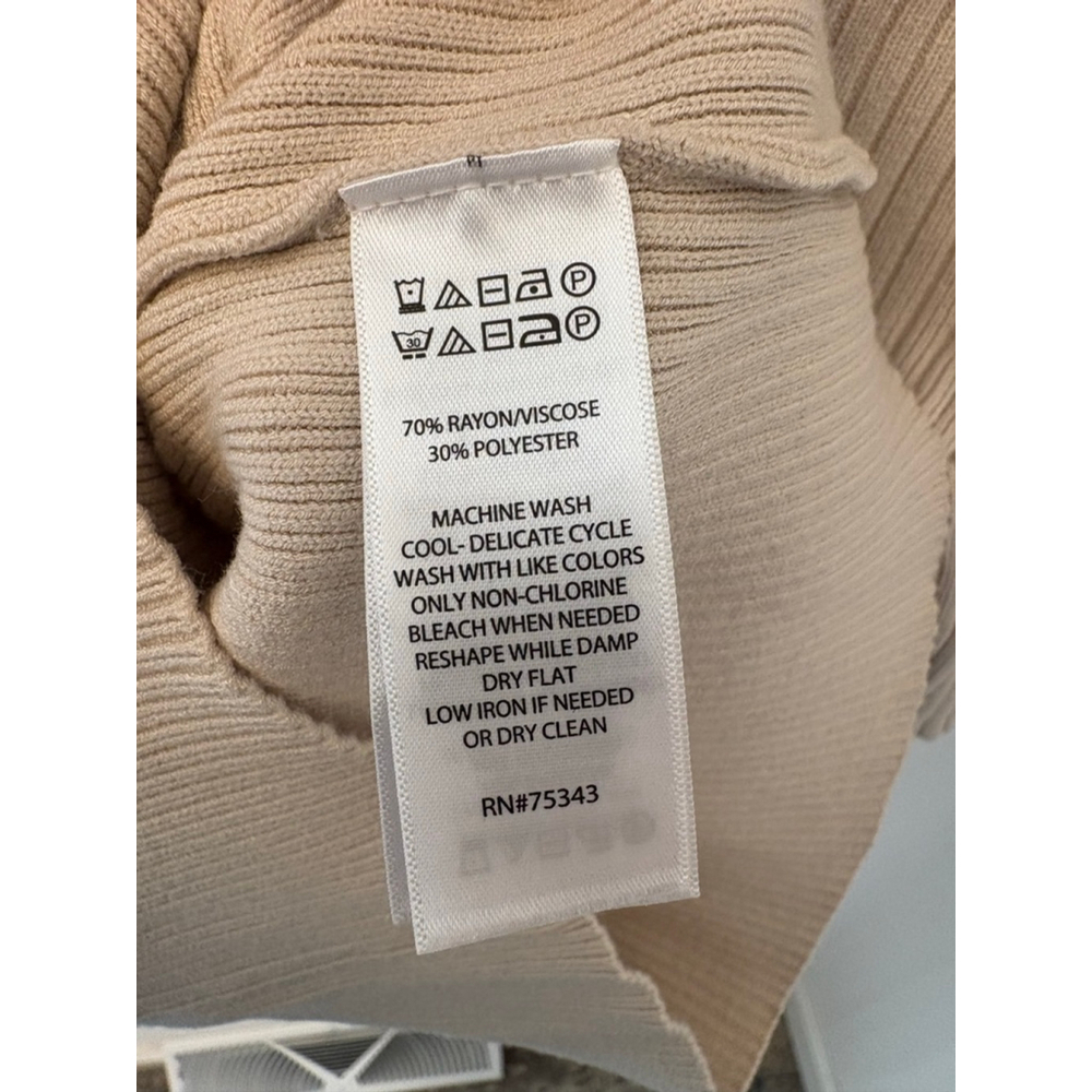 Bailey 44 Cream Ribbed Knit Top Size M Fitted Half Sleeve Stretch Basic - Picture 4 of 6